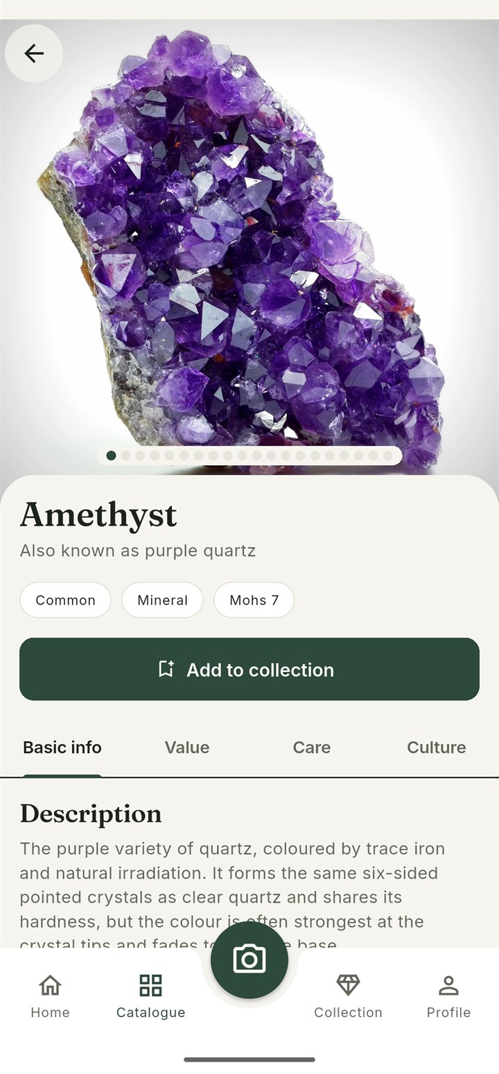 Amethyst reference entry with a large specimen photo, key facts and a beginner-friendly description